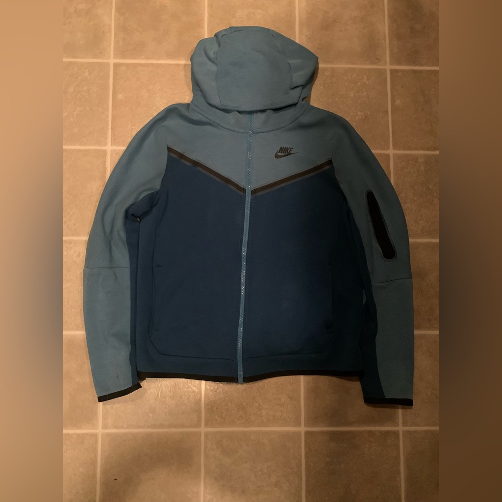 Light Blue And Dark Blue Very Rare Nike Tech